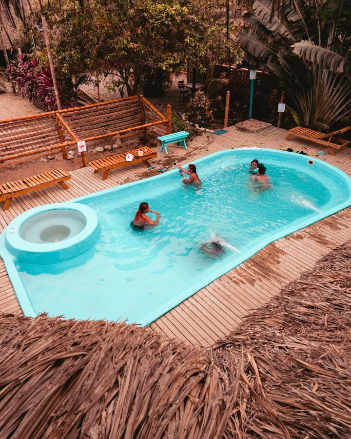 Hostel El Zoo Hostel, Bar & Pool Palomino